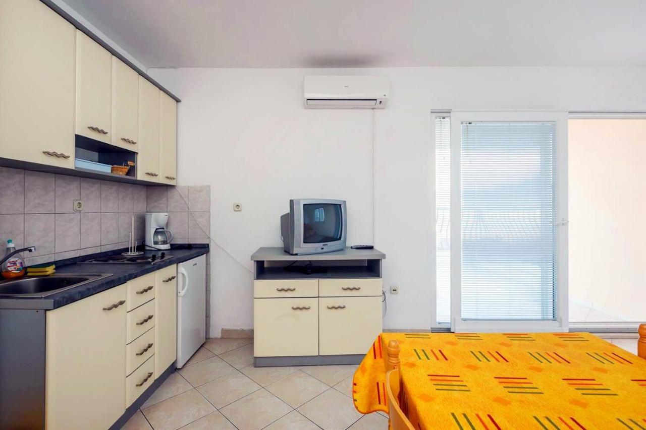 Apartments By The Sea Mastrinka, Ciovo - 4836 Trogir Eksteriør billede