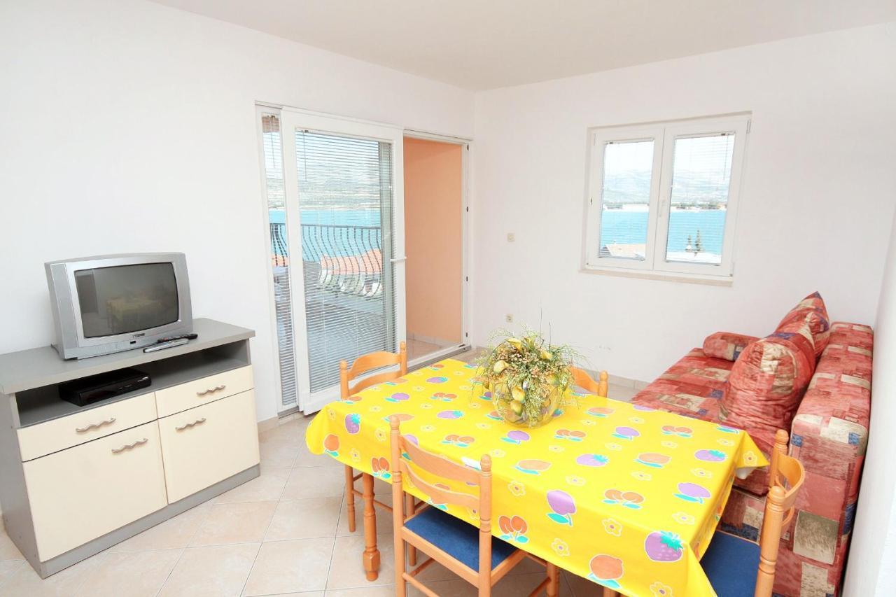 Apartments By The Sea Mastrinka, Ciovo - 4836 Trogir Eksteriør billede